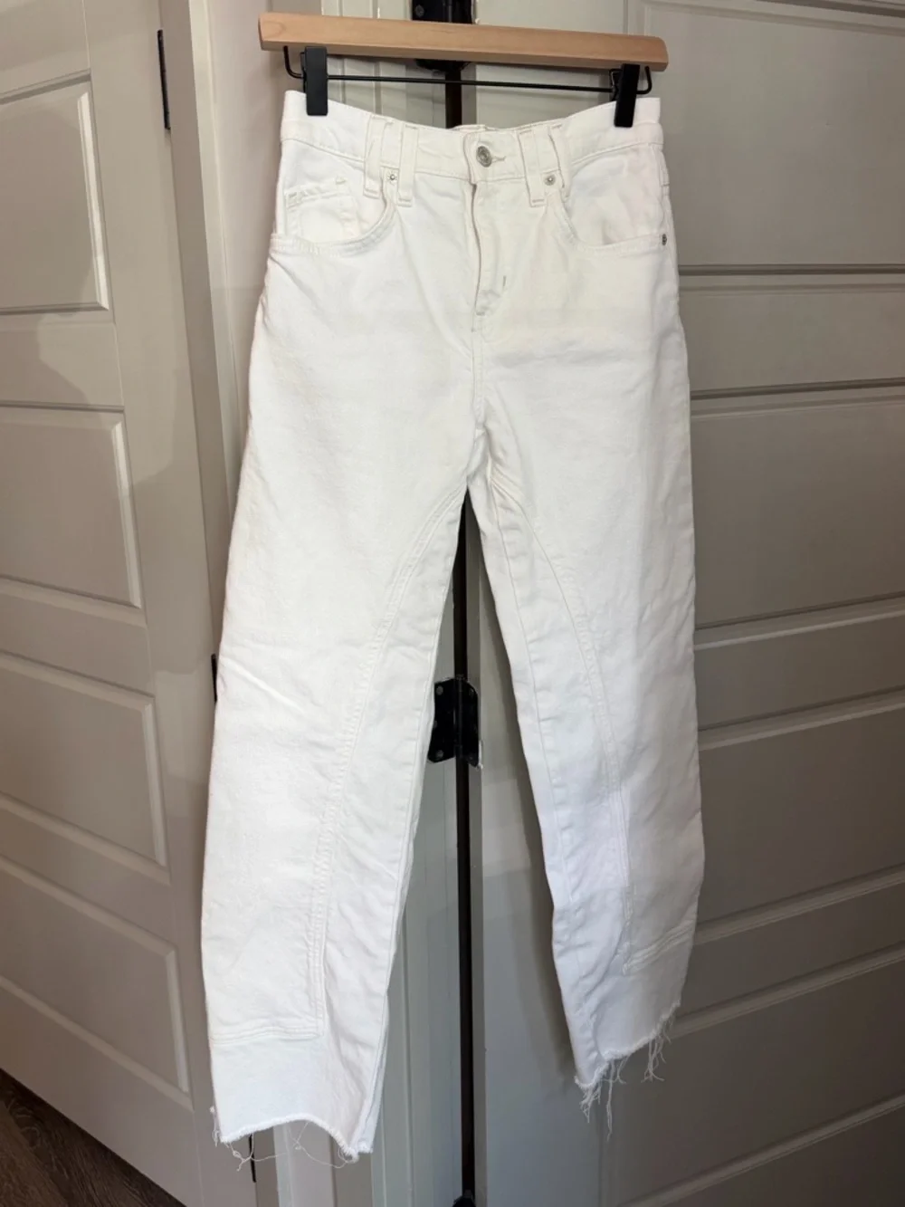 We The Free Risk Taker Mid-Rise Jeans in White - Picture 2 of 9